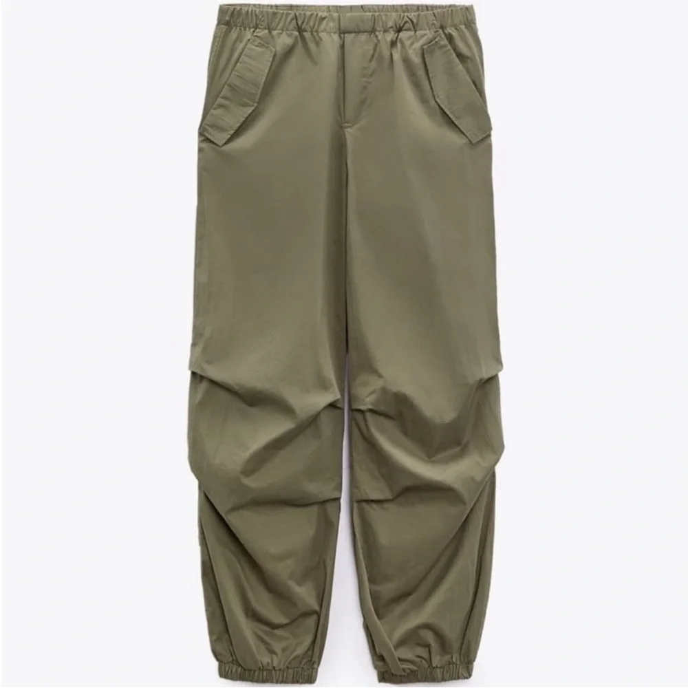 NWT ZARA Parachute Utility Jogger Pants in Dark Khaki Size Small fits XS! - Picture 4 of 11